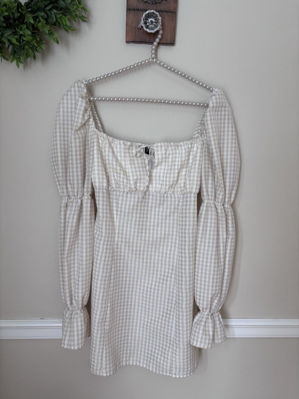 Divided Womens Size Small Tan White Gingham Seersucker Dress Long Sleeve